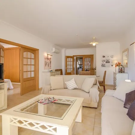 Vila Rosal Ad Patroves